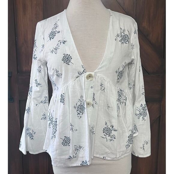 Zara White Blue Floral Print Blouse With Bell Sleeve Oversized Buttons Womens S - Picture 1 of 10